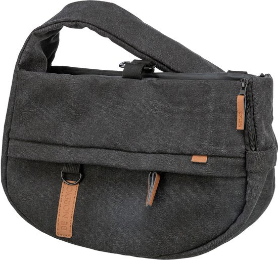 TRIXIE BE NORDIC HONDENTAS INGRID ZWART 40X15X30 CM, zwarte hondentas met verstelbare schouderriem en vakken.