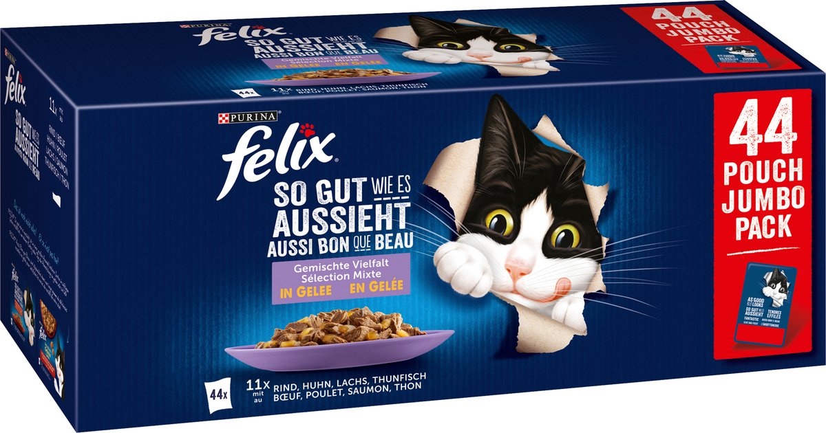 Felix kattenvoer natvoer met rund kip zalm & tonijn Multipack 44x85 g afbeelding met verpakking en kat.