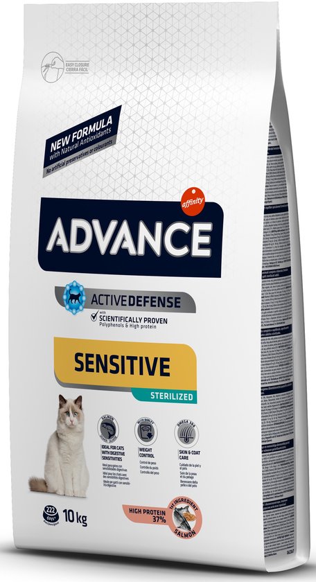 Advance Sterilzed Sensitive Salmon Kattenvoer 10 kg verpakking met kat en details over ingrediënten