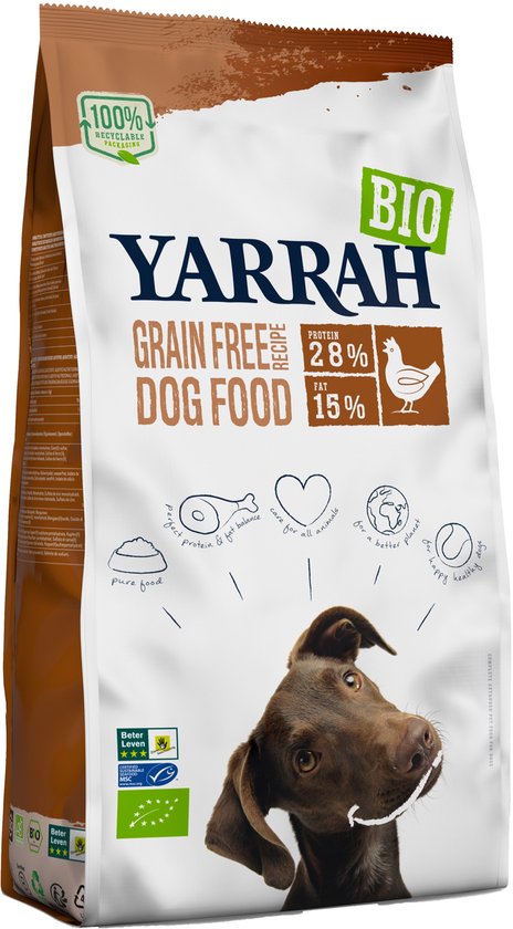 Yarrah Dog Biologische Brokken Graanvrij Kip en Vis 10 kg verpakking met een hond en ingrediënten.