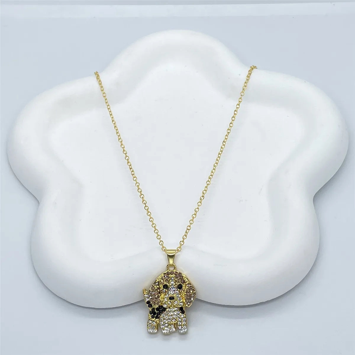 Beagle Pendant Necklace – Elegant Puppy Jewelry Gift