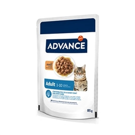 Advance Kat Adult Kip 12X85 gr verpakking met natvoeding voor volwassen katten met kip in saus.